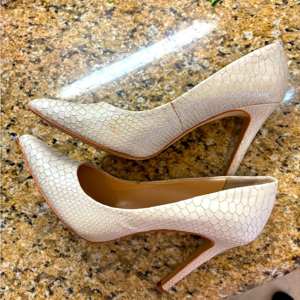 Vince Camuto Heels